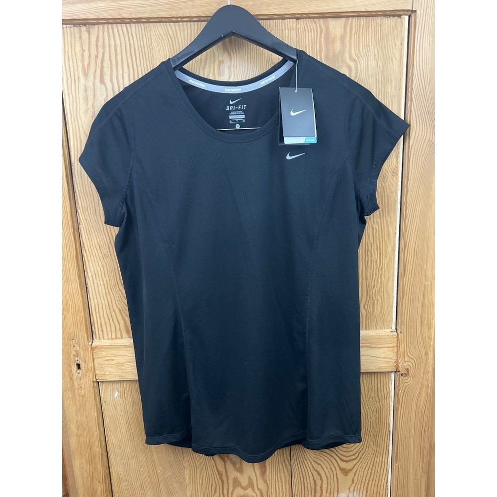 Nike Womens Short Sleeve Running DriFit Black Shirt, NWT Size XL